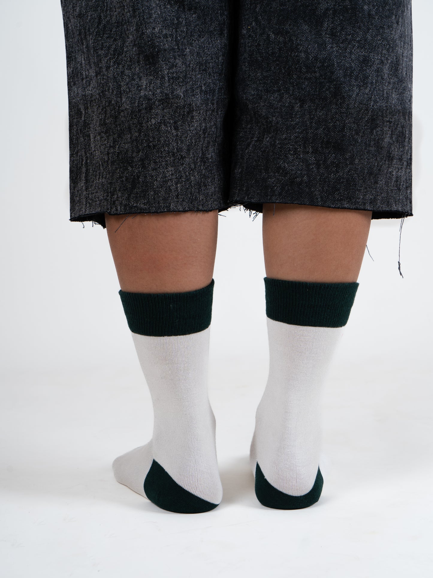 Sort Club Socks | White & Green
