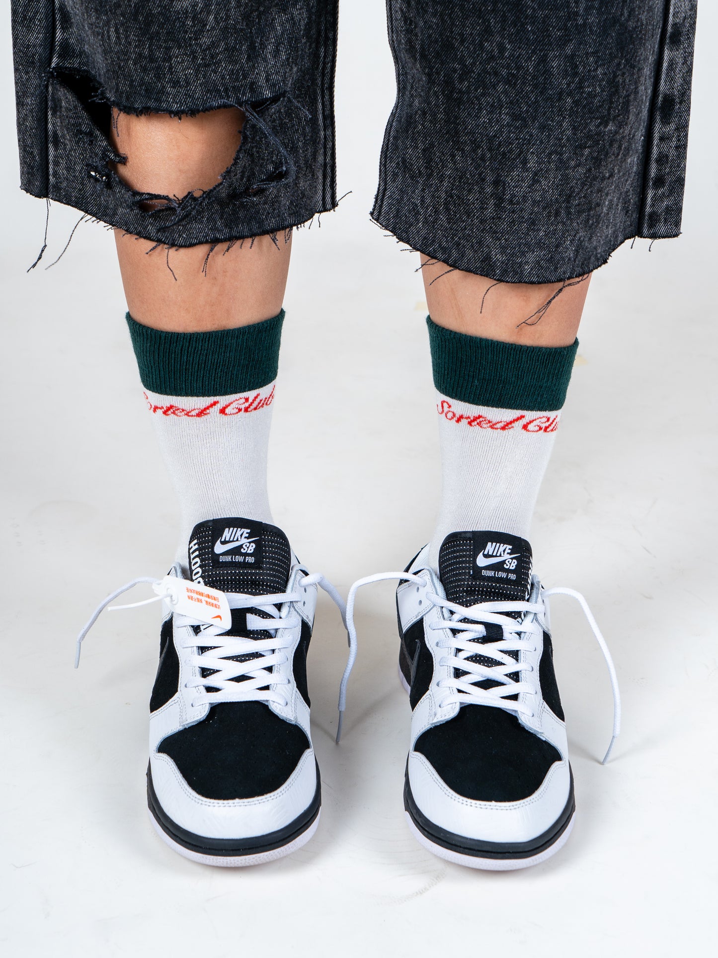 Sort Club Socks | White & Green