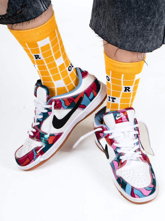 sort club check socks | yellow